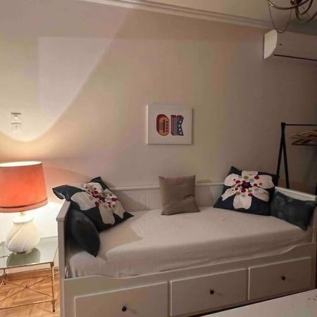 4Th Floor Cosy Apartment In Metaxourgeio Athens Luaran gambar