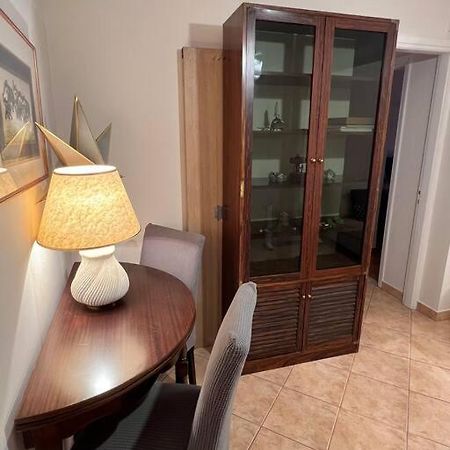 4Th Floor Cosy Apartment In Metaxourgeio Athens Luaran gambar